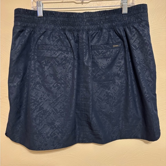 🌿 Orvis Blue Marbled Active Skirt – Size XL - Picture 8 of 8